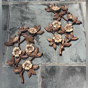 VTG Syroco Dogwood Wall Plaques Pair MCM Brown Faux Wood Floral 60s